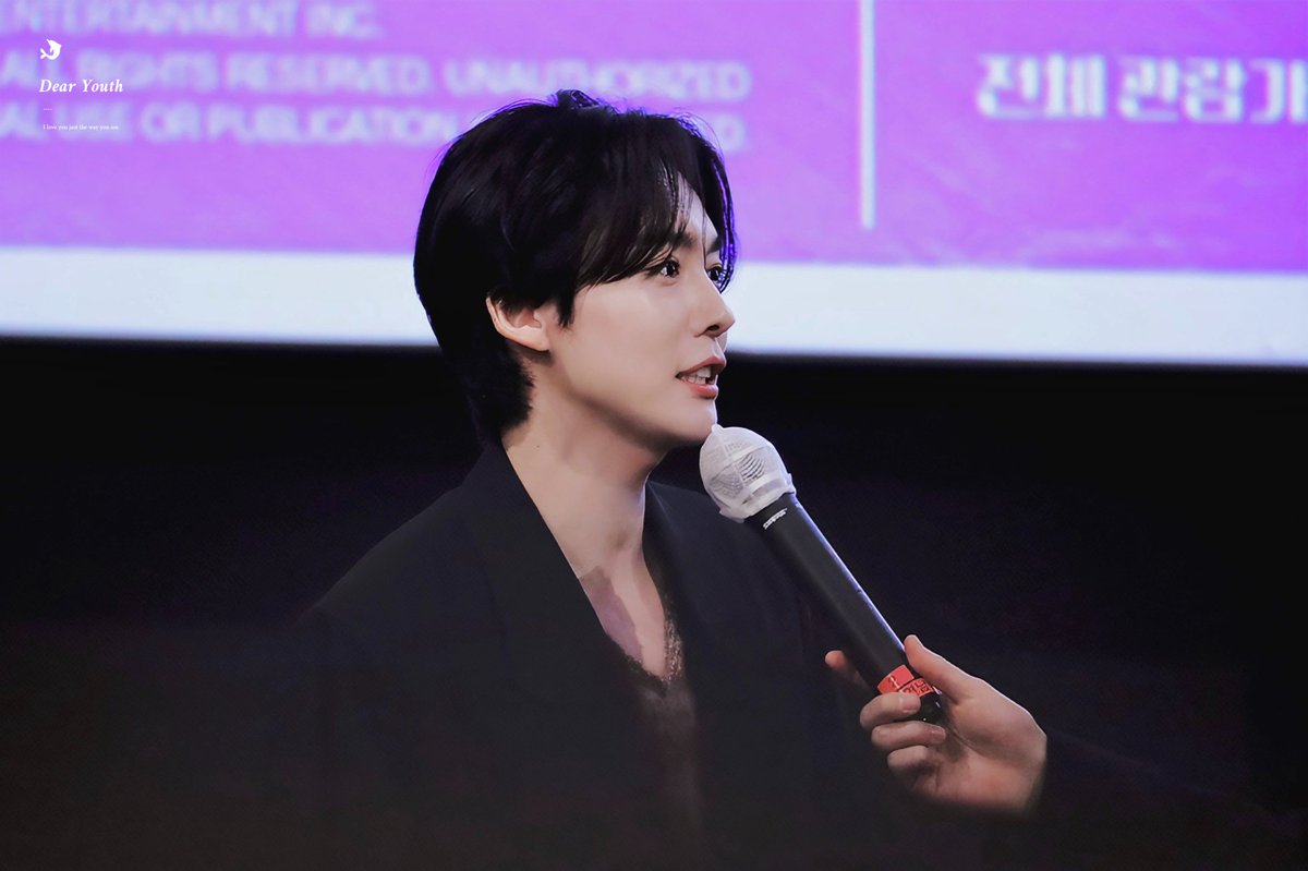 230128 연남 CGV 무대인사 HQ

다정한 형라 몽글몽글해🎤☁️

#위너 #WINNER #더써클 #김진우 #이승훈 #JINU #HOONY