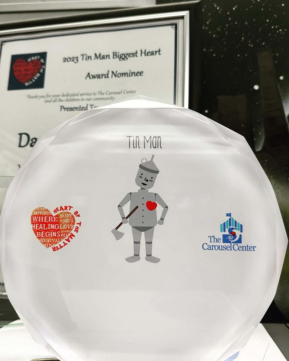 WilmingtonPD's tweet photo. CONGRATS!
Congratulations to Detective Daniel Ruisueno who was recently awarded the Tinman Award through the Heart of The Matter fundraising event run by the Carousel Center. You are a valued member of the WPD family and we appreciate your continued dedication to the community. https://t.co/jG1Iup0JdX