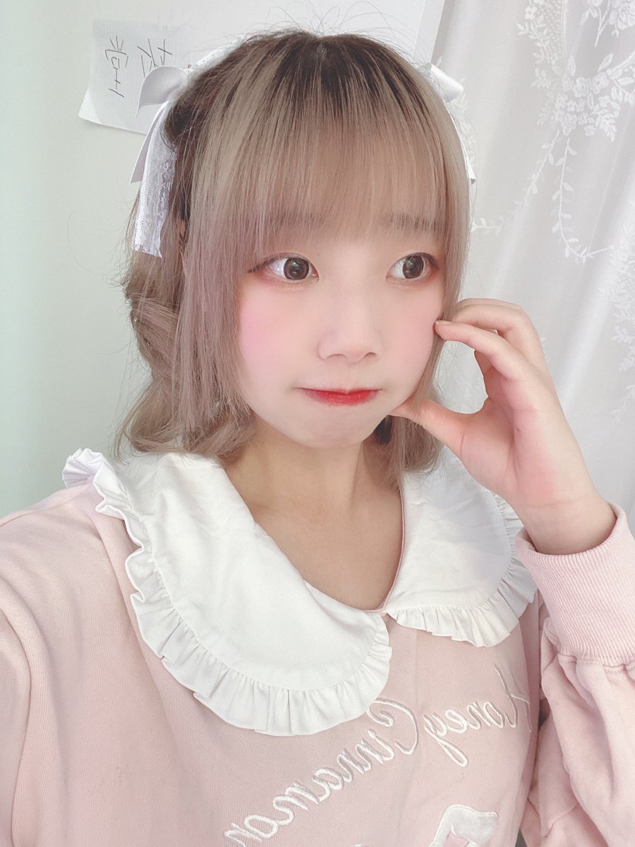 kikib_911's tweet photo. 浮💗回到香港瘋狂耍廢 https://t.co/DH4cSPxgez