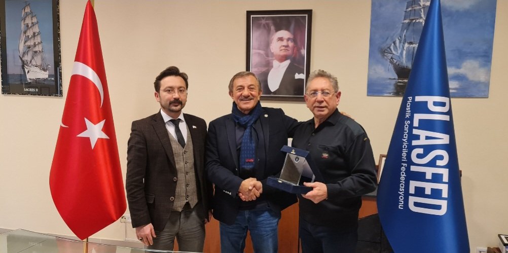 karadenizomer01's tweet photo. PLYD'DEN ANLAMLI PLAKET...
Lise Döneminde Pertevniyal'de okumuş olmaktan hep gurur duydum...
BİR ÜLKENİN GELECEĞİ O ÜLKE İNSANLARININ GÖRECEĞİ EĞİTİME BAĞLIDIR...
Albert Einstein
#iso #plasfed #pertevniyallisesi #plyd #valdemektebi #pertevniyallisesindenyetişenlerderneği https://t.co/AkC91iXuaY