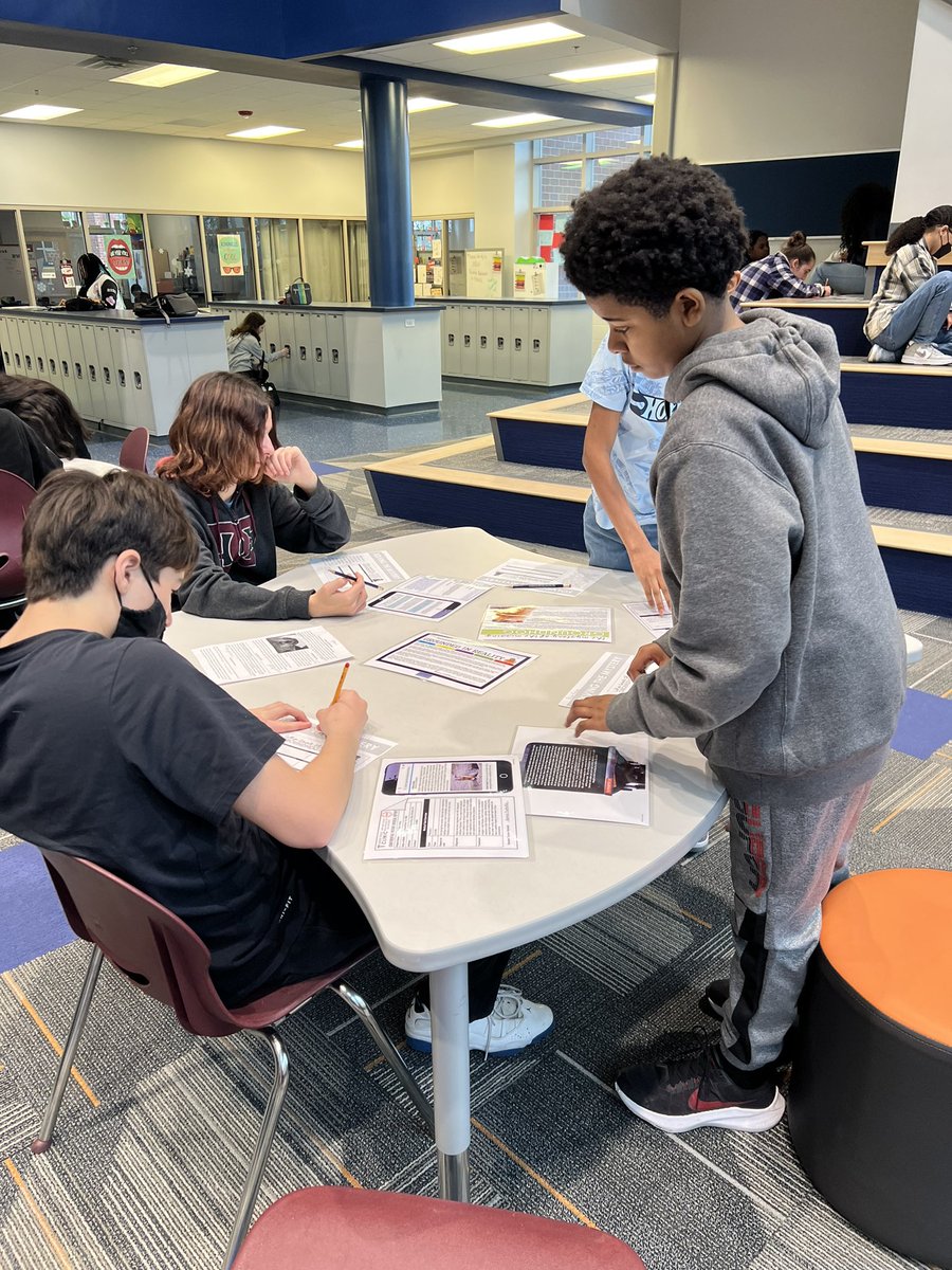 MsKanehlCFCMS's tweet photo. Who stole the groundhog??
Students in Ms. Kanehl’s 7th grade Eng class use inferencing and close reading skills to solve this who dunnit mystery. @CfcmsHawks @JGibson718 @LG_CFCMS_AP @VaughanJohnetta #757hawks #buildingthebestsps https://t.co/GxJUirK1nM
