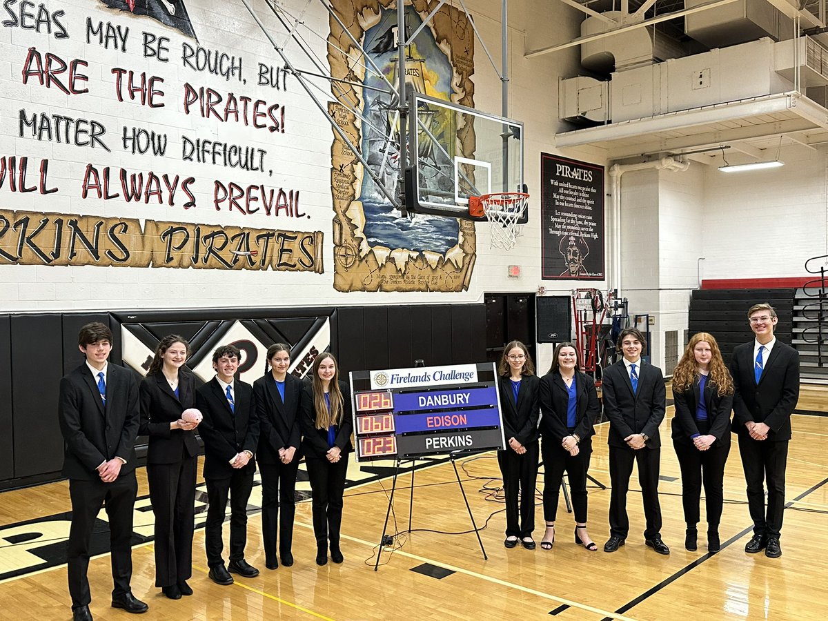 EdisonSports's tweet photo. Congrats to the Firelands Challenge team on picking up the win in the 2nd round of the Firelands Challenge Championships. The team now has an accumulated point total of 101 with a lead 36 point lead going into next Tuesdays final round at Edison.

#GoChargers https://t.co/o1mfKKZLPq