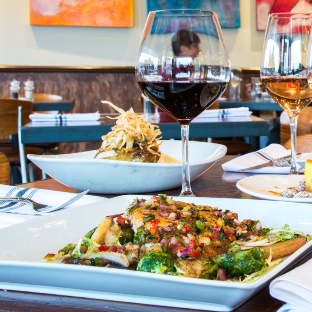GracesTableNapa's tweet photo. With a balance of color and flavor, we understand if you want to admire your beautiful meal before you eat it. https://t.co/D7Vqy2G0BX