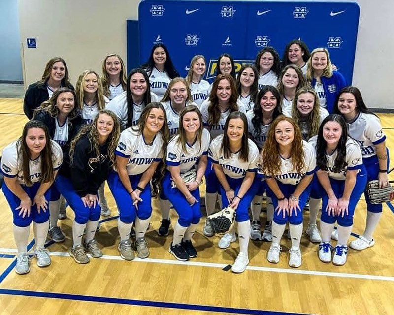 Smiles for miles💛💙