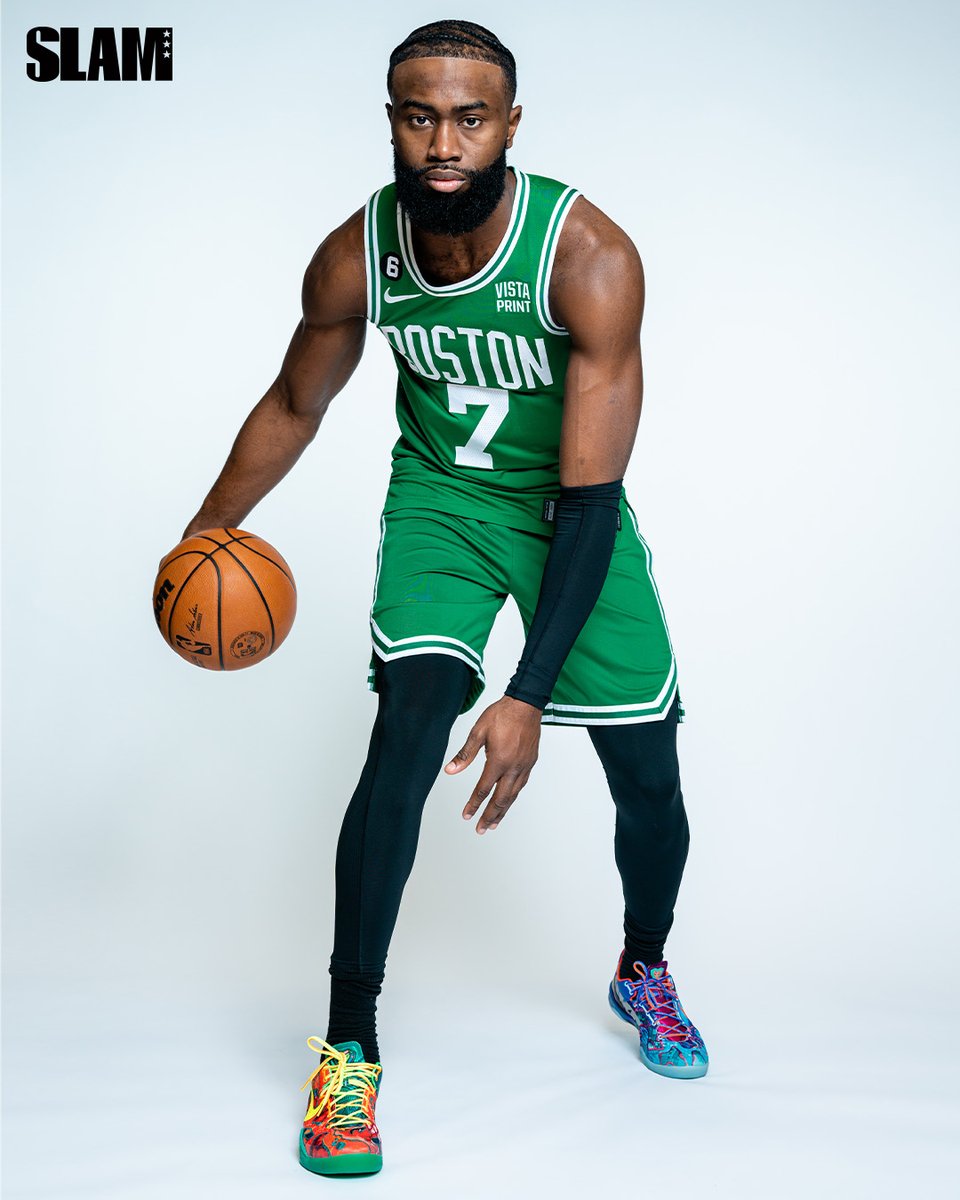 SLAMonline's tweet photo. Chess is a game of strategy that requires winning and losing pieces in the process. 

The symbolism is all there when it comes to Jaylen Brown's ascension to becoming an NBA superstar. Power moves only.

Read the SLAM 242 cover story by @deyschasmith: https://t.co/78CkR01eXH https://t.co/Pmcqssg4dy
