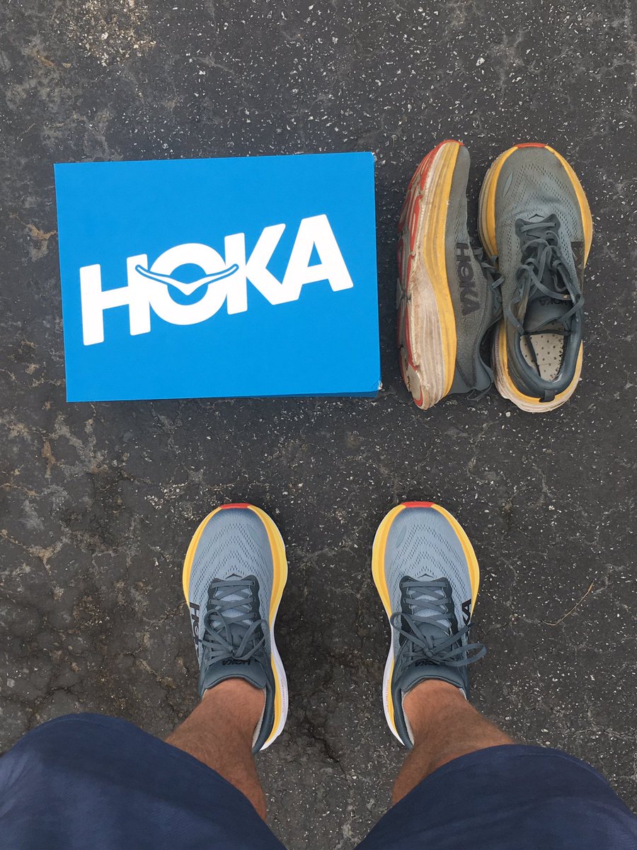 JustinEhrecke's tweet photo. ‘Chunky’ shoes for the win! I swap out my @hoka Bondi running shoes every few months #littlecouchesformyfeet https://t.co/1u8fZD3yP1