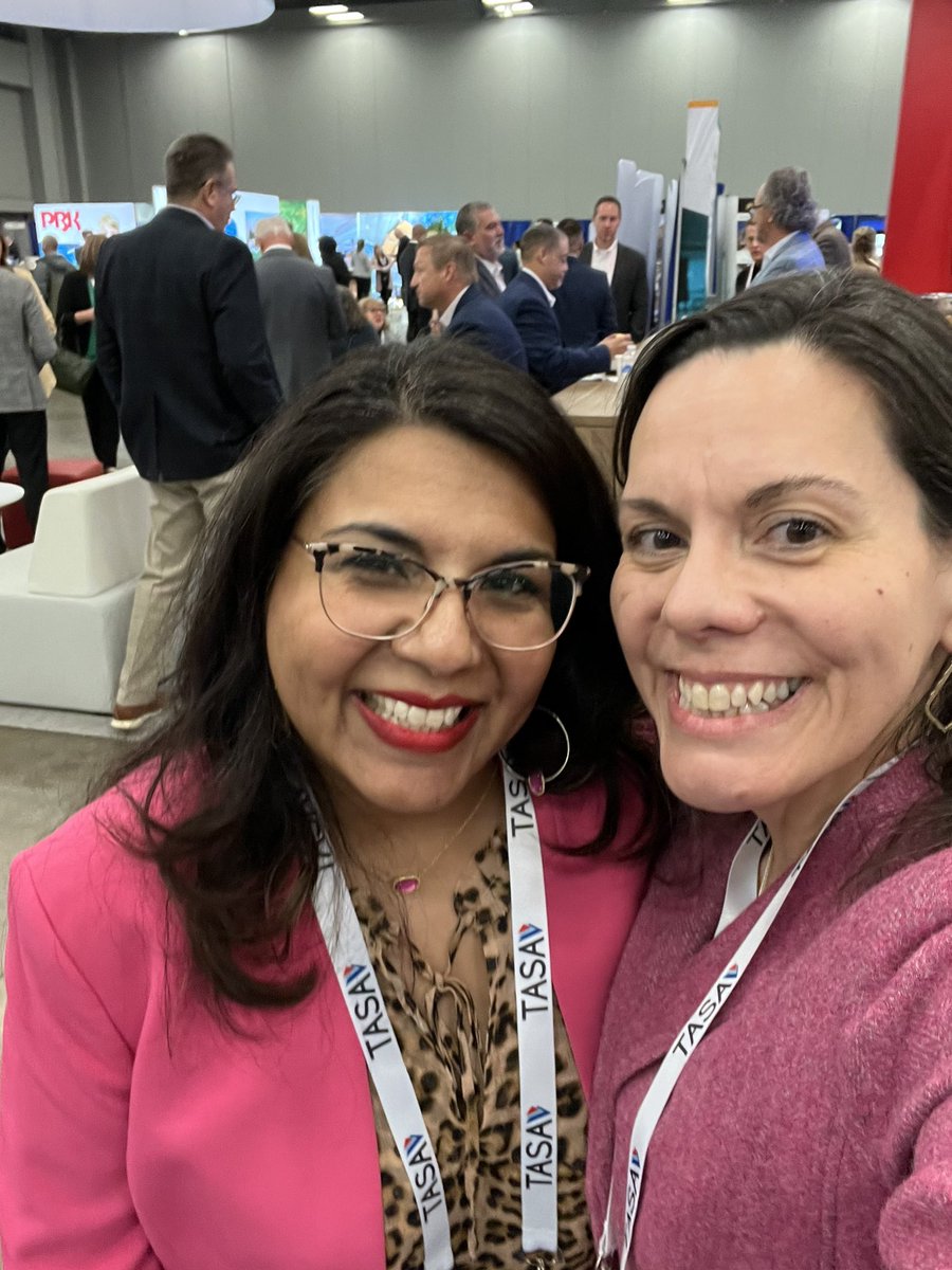 RYHT_Houston's tweet image. Thank you to everyone who stopped by our @RYHTexas booth at @tasanet 2023 Midwinter Conference.  @RYHT_GulfCoast and I are ready to partner with you on behalf of the 5.4 million public education students in our #TxEd schools. #tasamidwinter2023