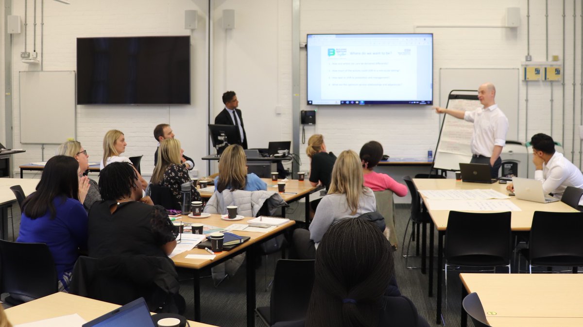 BuildingRBH's tweet photo. Great to have such a wide range of people contributing to the Developing the Clinical Model - Heart Failure workshop today @UniofReading Brilliant discussions on the current &amp; future #pathways with #PrimaryCare, @RBNHSFT &amp; @BHFT 
#heartfailure #clinicalmodel #clinicalservices https://t.co/QeGvDGNd0o