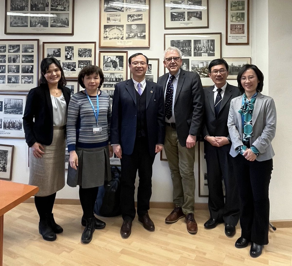 We had the honour to host a #Taiwan ese delegation headed by Vice-Minister Dr Chung-Liang Shih at the @medWMA office. While Taiwan is a leader in #UHC, #ehealth, and #PublicHealth it is locked out from #WHO - time to change!