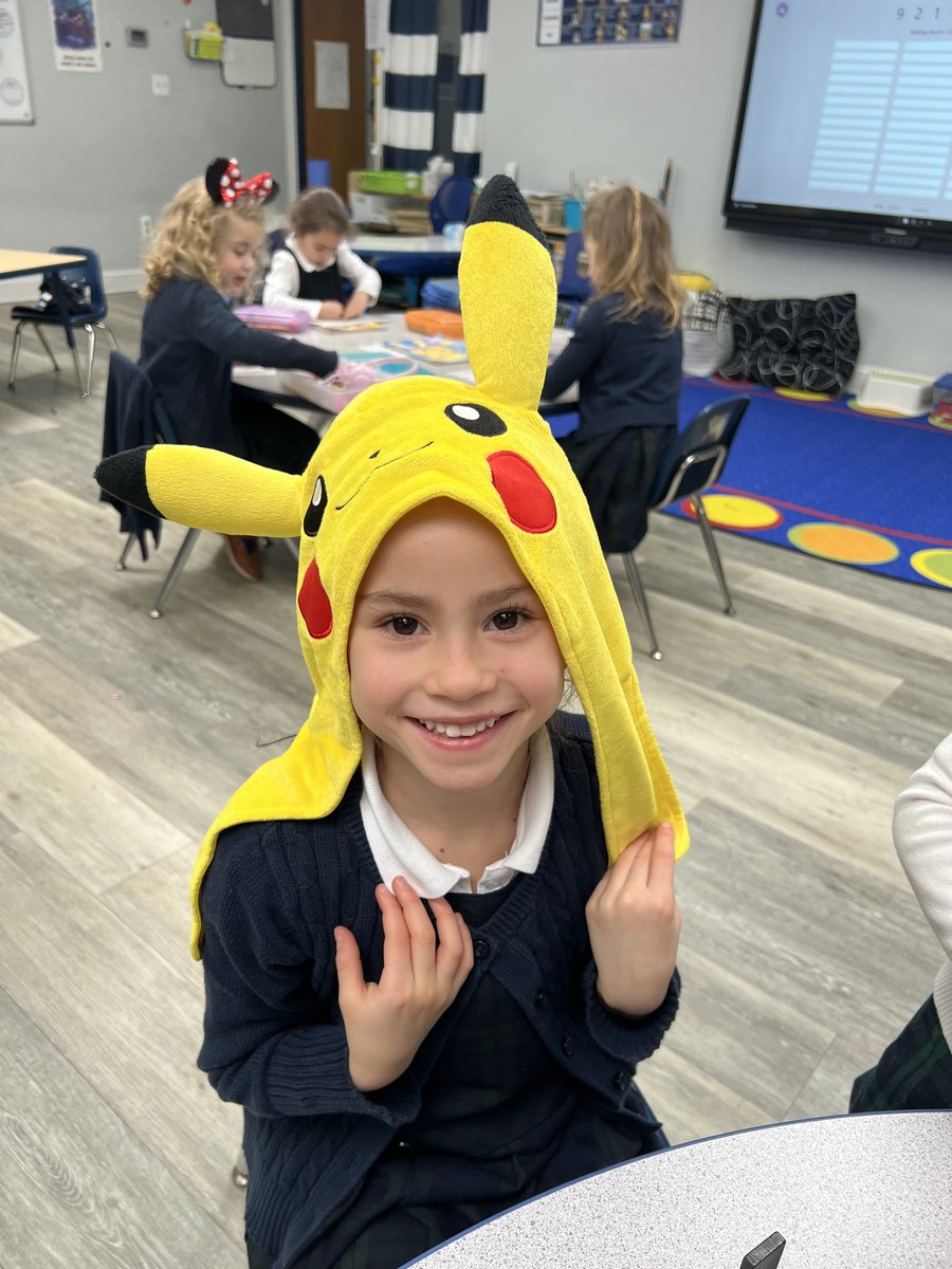 test Twitter Media - Is it even Catholic Schools Week if you don't have Crazy Hat Day?! @Diobpt @BptSup @StMarkSchoolCT  @StratfordPatch @NCEATALK https://t.co/EC7ql7YuT8