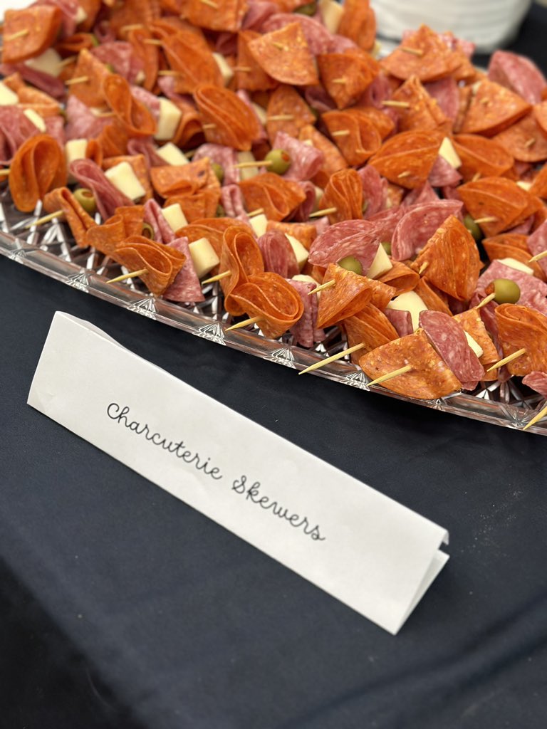 CulinaryRams's tweet photo. Our Culinary Club catered for the NTHS induction ceremony! Congrats to the NTHS students!! 🎉👨‍🍳👩‍🍳 https://t.co/YBt54Xbh3c