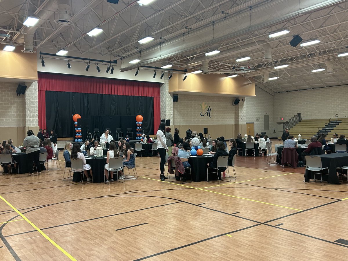 AthleticsCRHS's tweet image. 