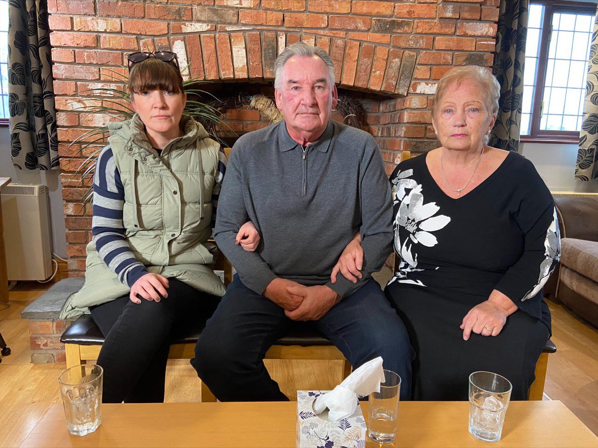 “It’s like we’re stuck in a nightmare, people don’t just vanish into thin air”. The family of missing Nicola Bulley speak on camera for the first time about their ordeal, as searches continue close to where her pet dog and mobile phone were found. Full story on @5_News today.