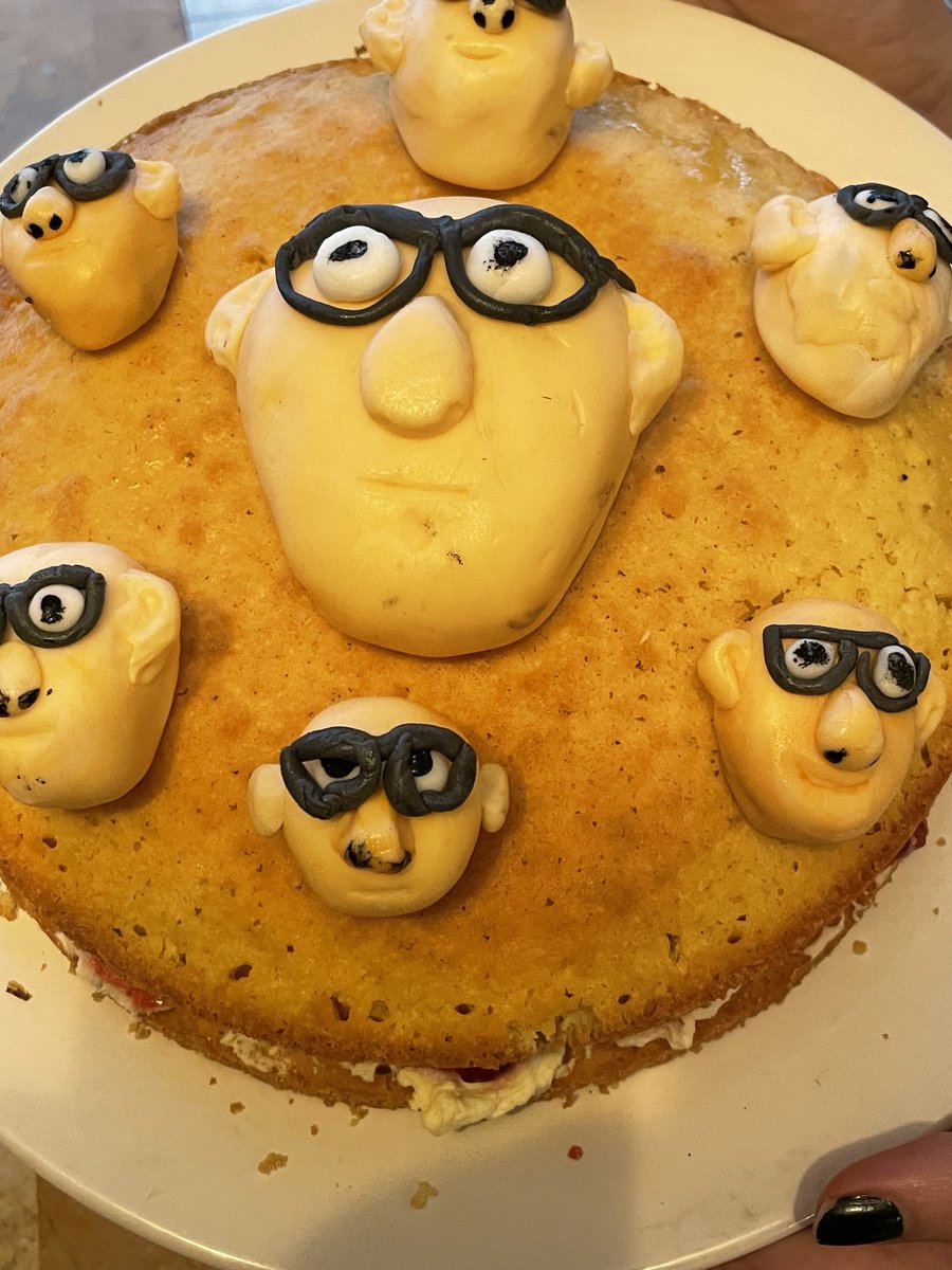 Ken Bruce tweet media