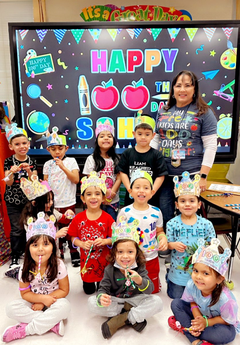 2004Valvarado's tweet photo. My Pre-K kids are 100 Days Brighter!
#100daysofschool @scholarpride https://t.co/x1x3QJAmdx