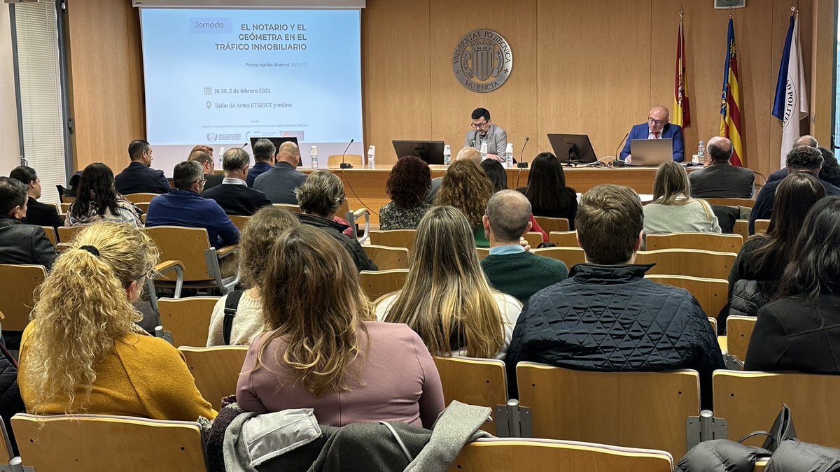 ColNotVal's tweet photo. La Escuela Técnica Superior de Ingeniería, Geodésica, Cartográfica y Topográfica @GeomaticaUPV de @UPV acoge la Jornada práctica sobre el papel del Notariado y el Geómetra en el tráfico inmobiliario, organizada por @ColNotVal y As. Española de Geómetras Expertos @GeometraExperto https://t.co/iDmhefeuU8