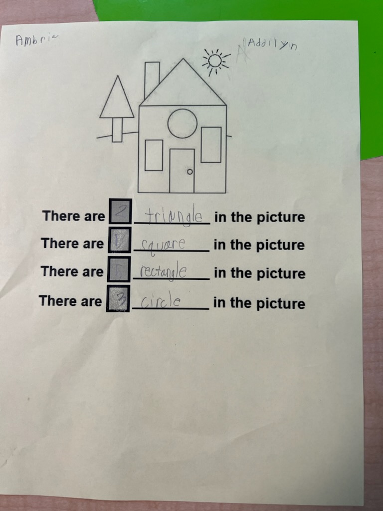 IC_Kirkpatrick's tweet photo. @MrsJTukes Mrs. Doan's kindergarten students are working on shapes.  They used this @openmiddle task to demonstrate SMP3 by justifying "how do you know" with a partner. #SMP3 #ncssbethebest #ncts https://t.co/qPmwEsgTIv