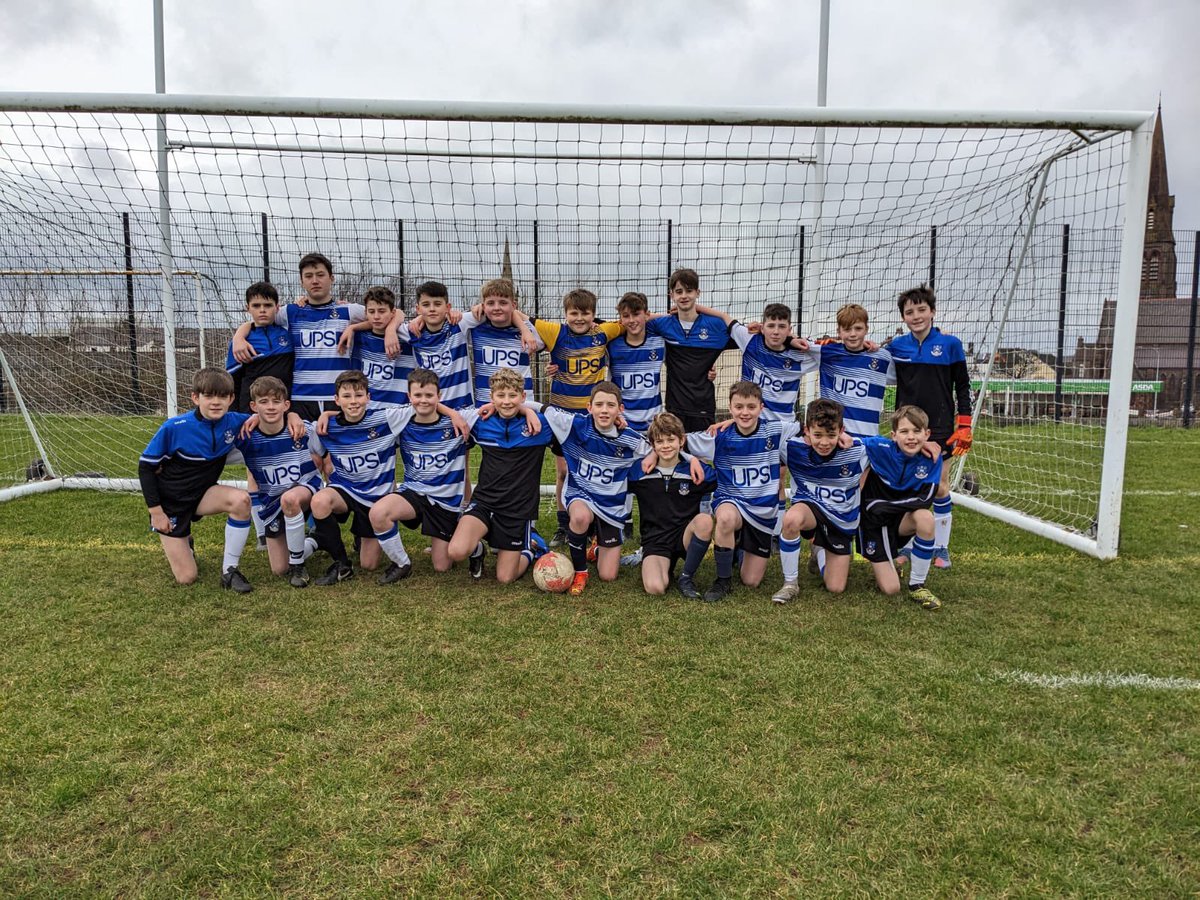 OLSPCKPE's tweet image. Year 8 with another win in the NI Cup quarter finals over an aggressive Bangor Academy side.  Excellent attitude and performance all round. Goals from Eoin Campbell and Odhran Lynch. Onwards to the semi finals!! #teamknock 💙🖤