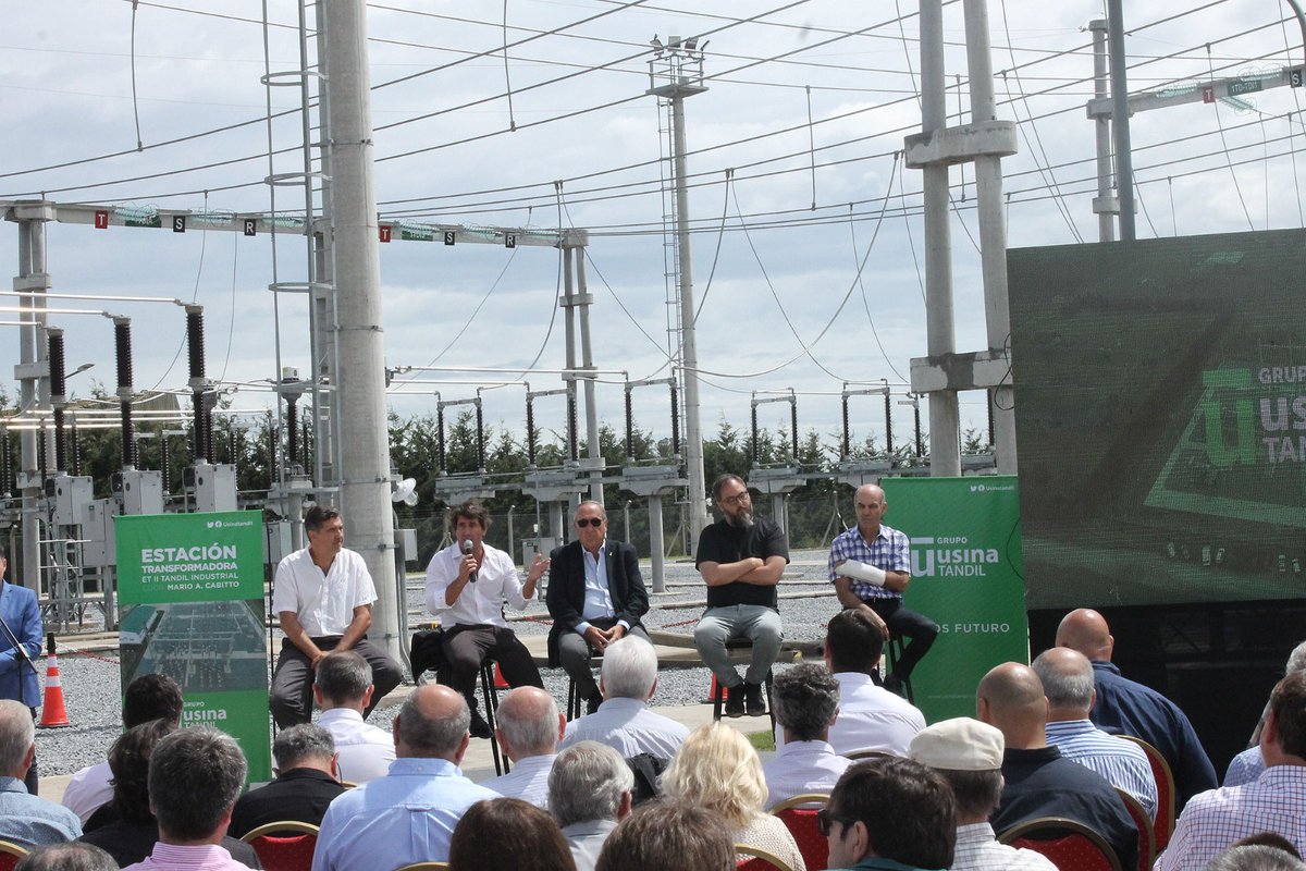 UsinaTandil's tweet photo. Inauguramos la Estacion Transformadora "Cdor. Mario A. Cabitto"

✅La obra eléctrica más importante de los últimos 50 años
✅ 1800 millones de pesos de inversión. 
✅ Energía para el Tandil del futuro
  
#usinadetandil #tandil #energía #obras #comunidad #inversión #freba https://t.co/cEwKc5bvwf