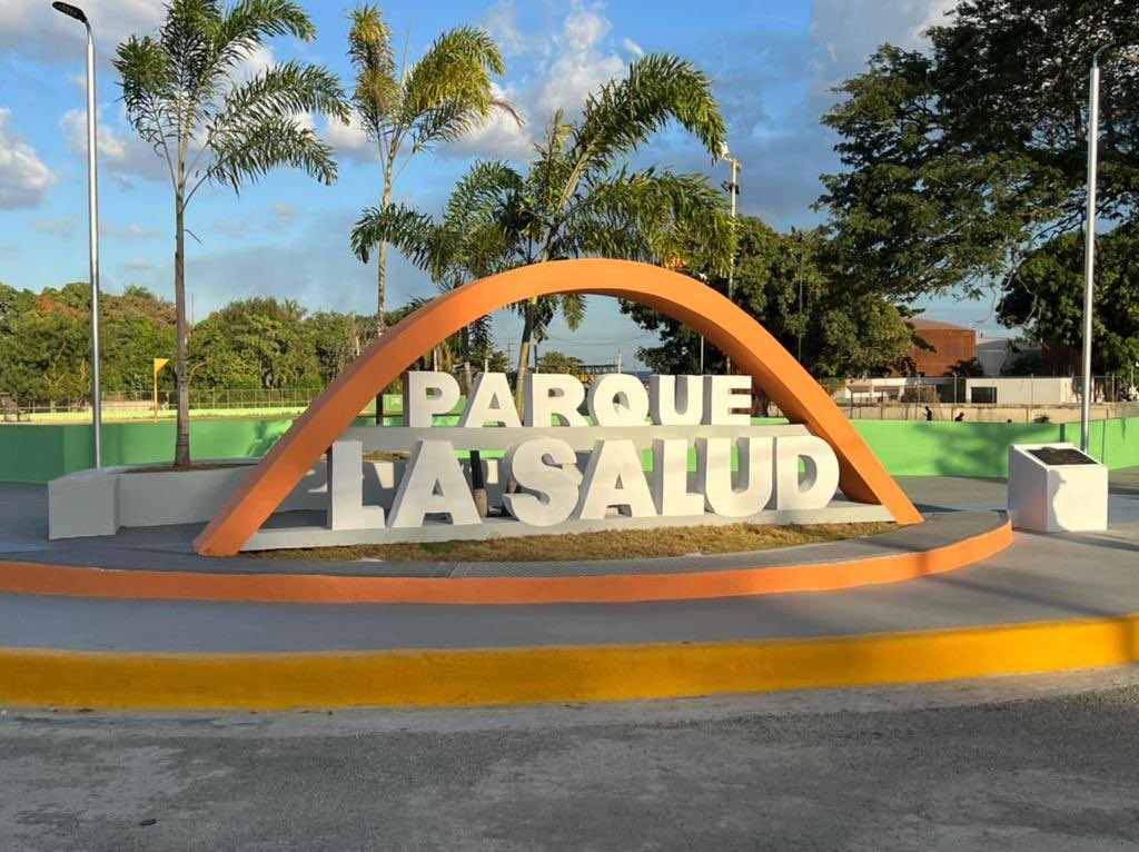 piisard's tweet photo. ▫️El jueves 26 de enero del presente año PIISA participó en la inauguración del Parque de la Salud en la comunidad de Gringo, Haina, concebido y ejecutado por el Alcalde Municipal, @Osvaldorodríguez, con la contribución conjunta de #PIISA y #ASOBAL para el equipamiento. https://t.co/iLj5JfC1OU