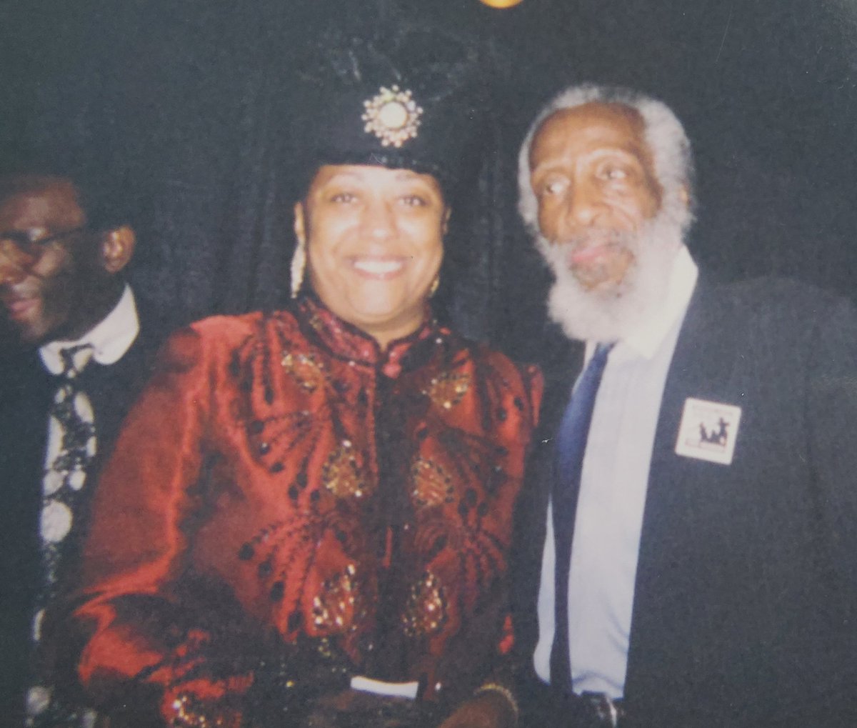 fearless630_'s tweet photo. 2.2.22 🤍🕊⚘️🤲🏽 rest well Mommy. You are sorely missed. Love you beyond this lifetime! Keep covering us.. the story behind your Regal and class act appearances! #AulettaMseward #armyveteran #mastercosmetologist #poet #model #BkFinest #grandma #thisCancer♋️ https://t.co/3Qn6weBRO8