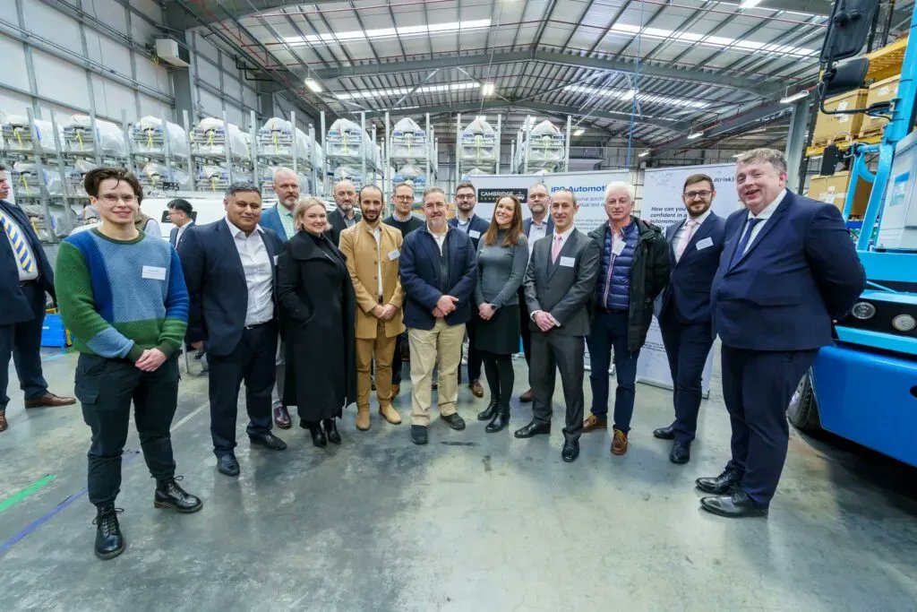 QaResearch's tweet photo. Self-driving electric buses will shuttle people around Cambridge after @ConnectingCambs wins backing for innovative #ProjectConnector #sustainabletransport scheme @GreaterCambs @Cambridge_Uni
https://t.co/aSfvZMUvWO https://t.co/v1Sa9B65xu