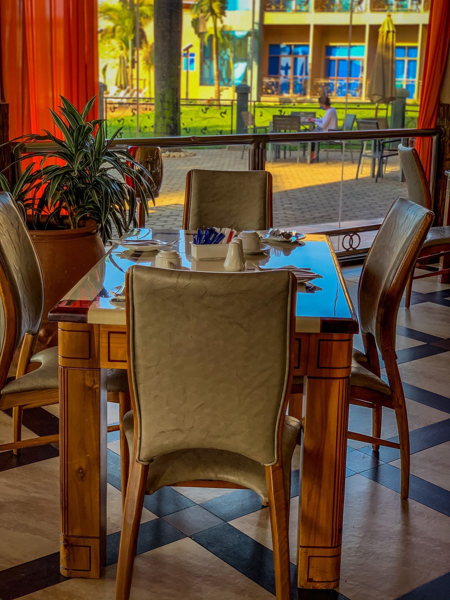ProteaEntebbe's tweet photo. Love is more than just four letters. It's a feeling that fills your heart and soul. 💕
Get ready to experience it in 11 days! #ValentinesDay
Secure your table now at events@proteaebb.co.ug or call 0414323132
#proteaentebbe #tidesrestuarant #countdown #booknow https://t.co/CmFgfG2VVU