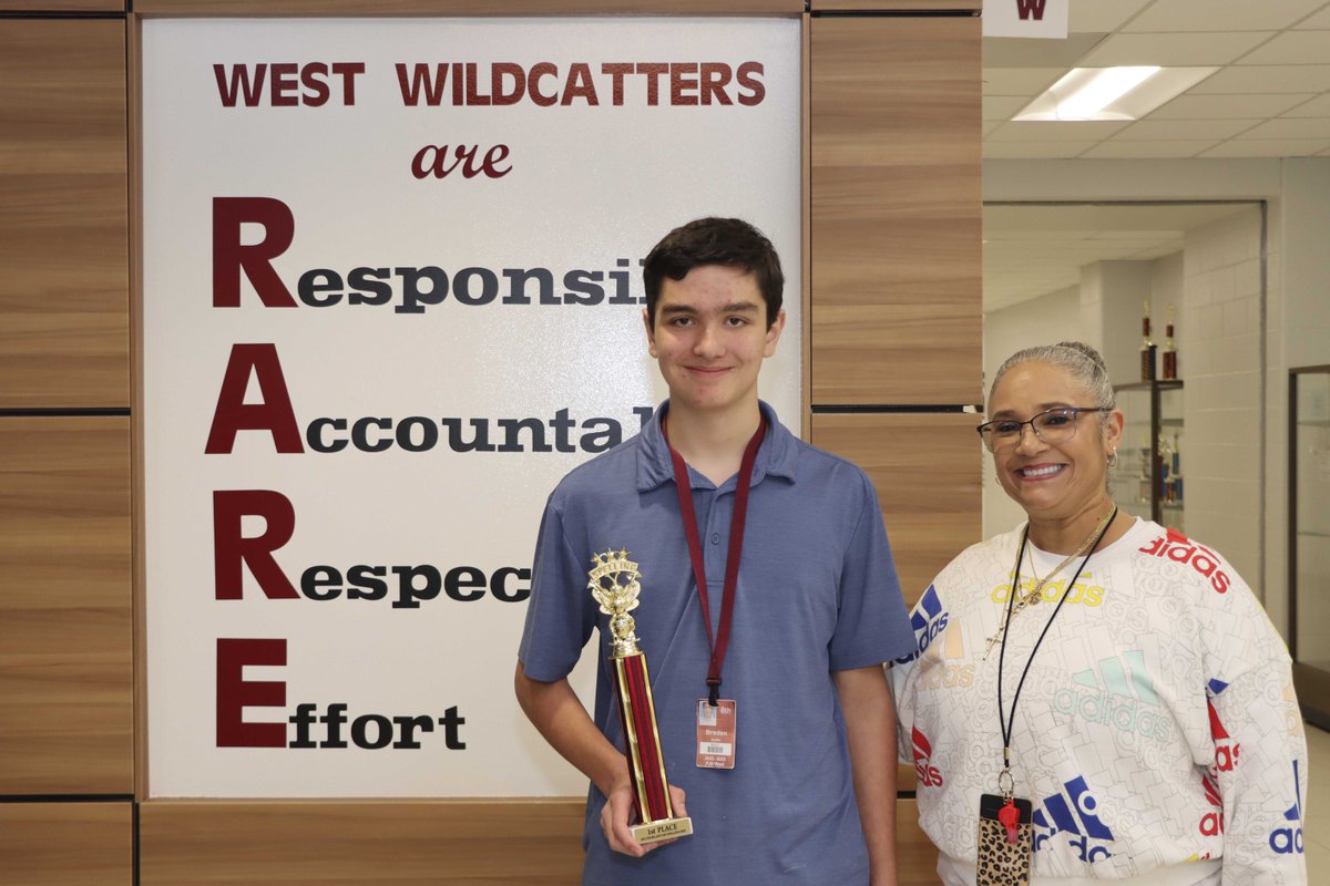 PearlandISD's tweet image. 🏆Congratulations to PJH West&apos;s Justin Braden, 2023 Pearland ISD Online Spelling Bee champion! Second place winner was Morgan Thomas from Berry Miller Junior High and third place was Shreya Vaithianathan from Rogers Middle School. #BuildPearlandProud #WeAreKnowledgeable🏆