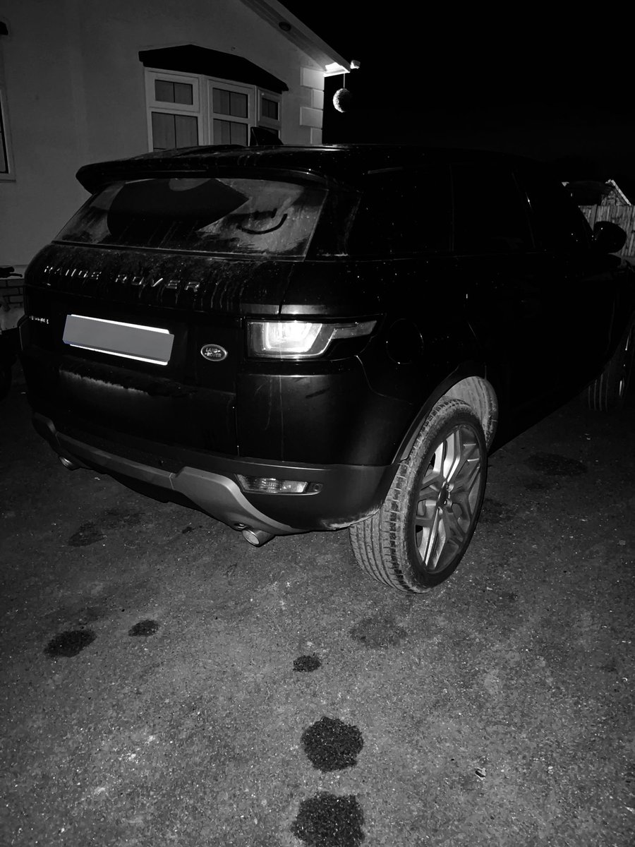 KentPoliceRoads's tweet photo. #RPU4 responded to #Tracker activation in #Staplehurst, vehicle located on #FalsePlates after been stolen on 25th Jan, #Recovered now onto #CSI ^TS https://t.co/WWxkcMNBKa