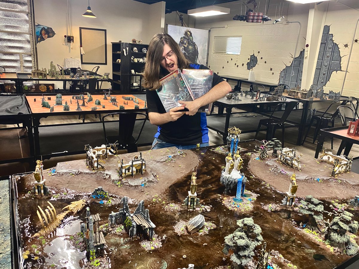 WHCitadel's tweet photo. ATTENTION RECRUITS WE ARE OPEN!!

Stop on in and get your last minute Age of Sigmar models for the Escalation League that starts on SATURDAY!!

What army will you be bringing?

#AgeofSigmar #WarhammerCommunity https://t.co/iygtGweJzc