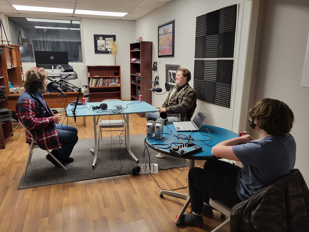 Good morning <a href="/OmayraIssa/">Omayra Issa</a>  &amp; happy #blackhistorymonth My students in the Peyakoskan Podcast Initiative are interested in interviewing you about your series Black on the Prairies. What is the best way to contact you? You can check out our website peyakoskanpodcast.com