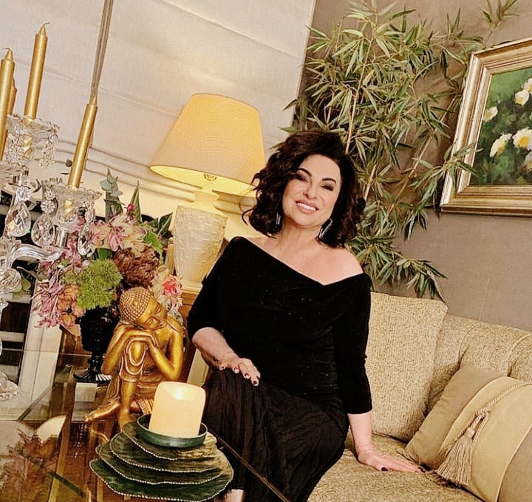 Kraliçem💛 <a href="/nlgnblgn/">Nilgün Belgün</a>