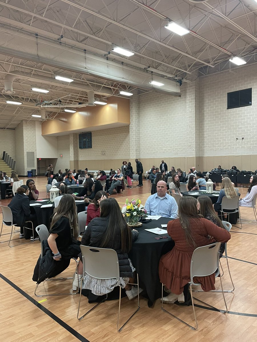 NewsofOrange's tweet image. Very strong Orange County Schools turnout for the National Girls &amp;amp; Women in Sports Day. More than 40 athletes in attendance. @OrangeCoSchools @OCNCGOV @CRidgeAthletic1