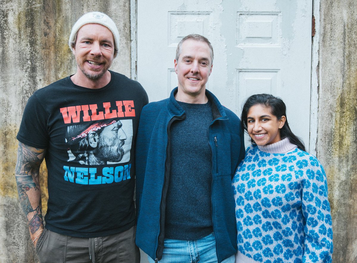 ArmchairExpPod's tweet photo. We have an AMAZING guest for you today! Chris Palmer, Harvard psychiatrist, with a novel approach on mental health and how to address chronic issues. We were fascinated by @ChrisPalmerMD ‘s work and vulnerable personal story. Please enjoy @ChrisPalmerMD on @spotifypodcasts now! https://t.co/8E2eNOjSCd