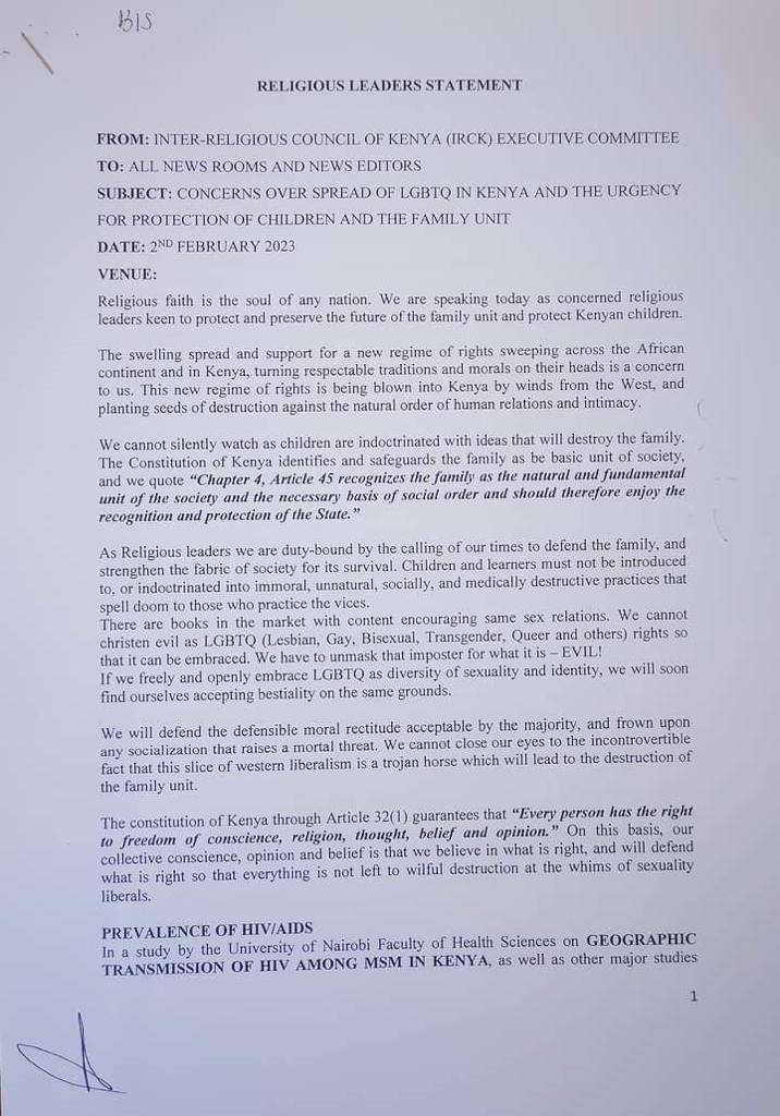 AkumuOjuang's tweet image. Tough entities who choose to religiously,socially &amp;amp; lawfully exclude the LGBTIQ+ community, make us prone to violence, stigma &amp;amp; discrimination. 

This has made me so sad😢😤
#EndReligiousHomophobia
#WeBELONG #WeEXIST

LOVE CONQUERS HATE✊.
@out_report @AmnestyKenya @UNHumanRights