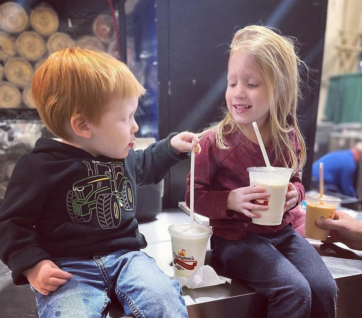 Throwing it back to all your #milkshakesmiles70 at the #PaFarmShow. Follow us on social and padairymens.com on where to find us in the coming months and to even request a Milkshakes on the Moove pop up at your event. #tbt