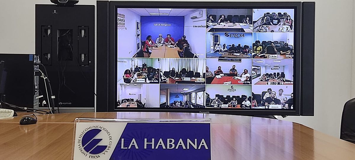 Ayer nos conectamos con todos los Ejecutivos de la #AHSCuba. Nos preparamos para el #4toCongreso.  Abordamos lo relacionado con la Campaña de Comunicación que lanzaremos el día 7 en el Salón de Mayo del #PabellónCuba, y la entrega de los Premios Calendario,el día 15 en La Cabaña.