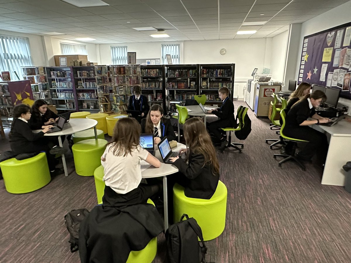 MrsMorganIHS's tweet image. Another fantastic turn out for today’s creative writing club at lunchtime. Pupils were redrafting and completing their poetry entries for @YoungWritersCW. Well done all! 🙌🏼✍🏼 @MissBowIHS @IHSYear8 @IslwynEnglish @IslwynHigh @MrsWilliamsIHS