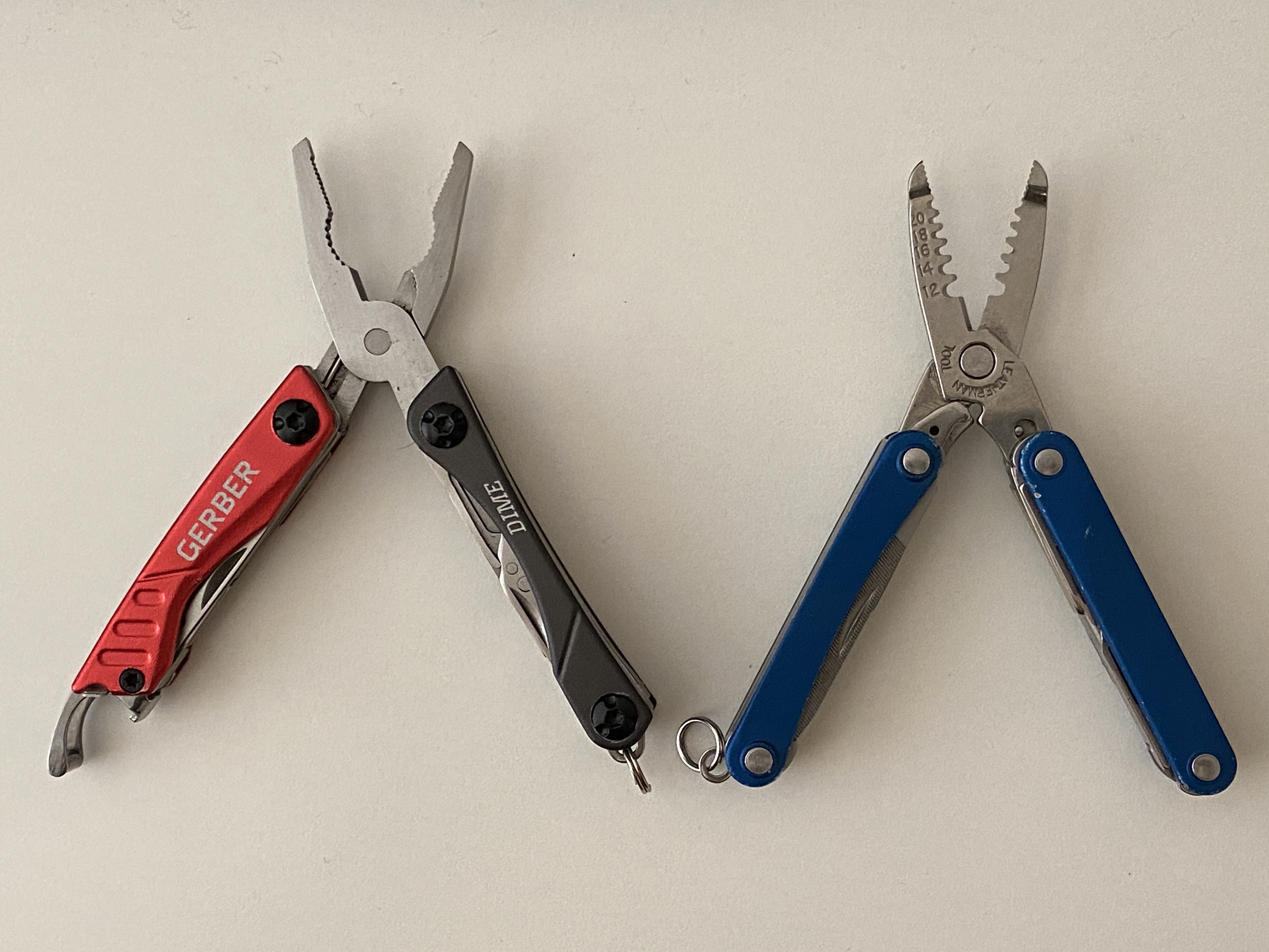 AD6DM Dennis on Twitter: "The #Leatherman Squirt is a great #hamradio tiny #EDC multitool, but it's no longer produced. Since I use it a lot at home on the workbench I