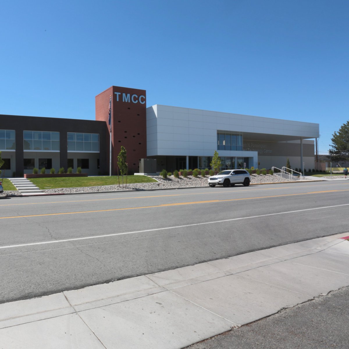 tmccnevada's tweet photo. Today SGA will be at the William N. Pennington Applied Technology Center from 12:00 P.M. - 2:30 P.M. to welcome you back to campus!
Free swag, ☕ &amp; 🍩 will be available in the hub! 
#SGAWelcomeWeek
#TMCCPride
#CollegeLife https://t.co/0RrJ21sXN9