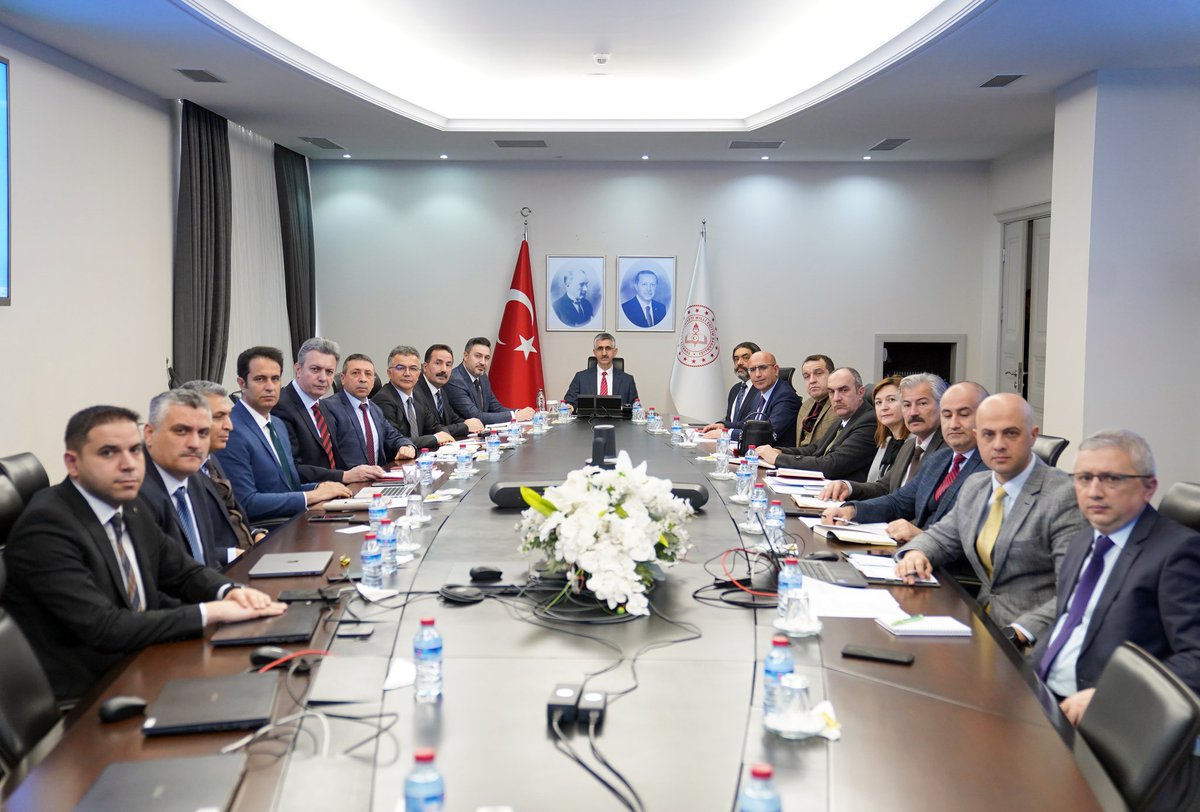Nazif Yılmaz tweet media