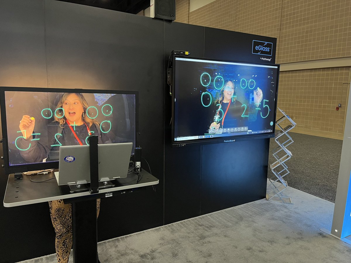 cfemonkeys's tweet photo. #geteGlass Can you imagine teaching with this wonderful tool 🤍 @LockhartISD #TCEA23 #TCEA2023 @CFELISD https://t.co/2nL3sJz9ki
