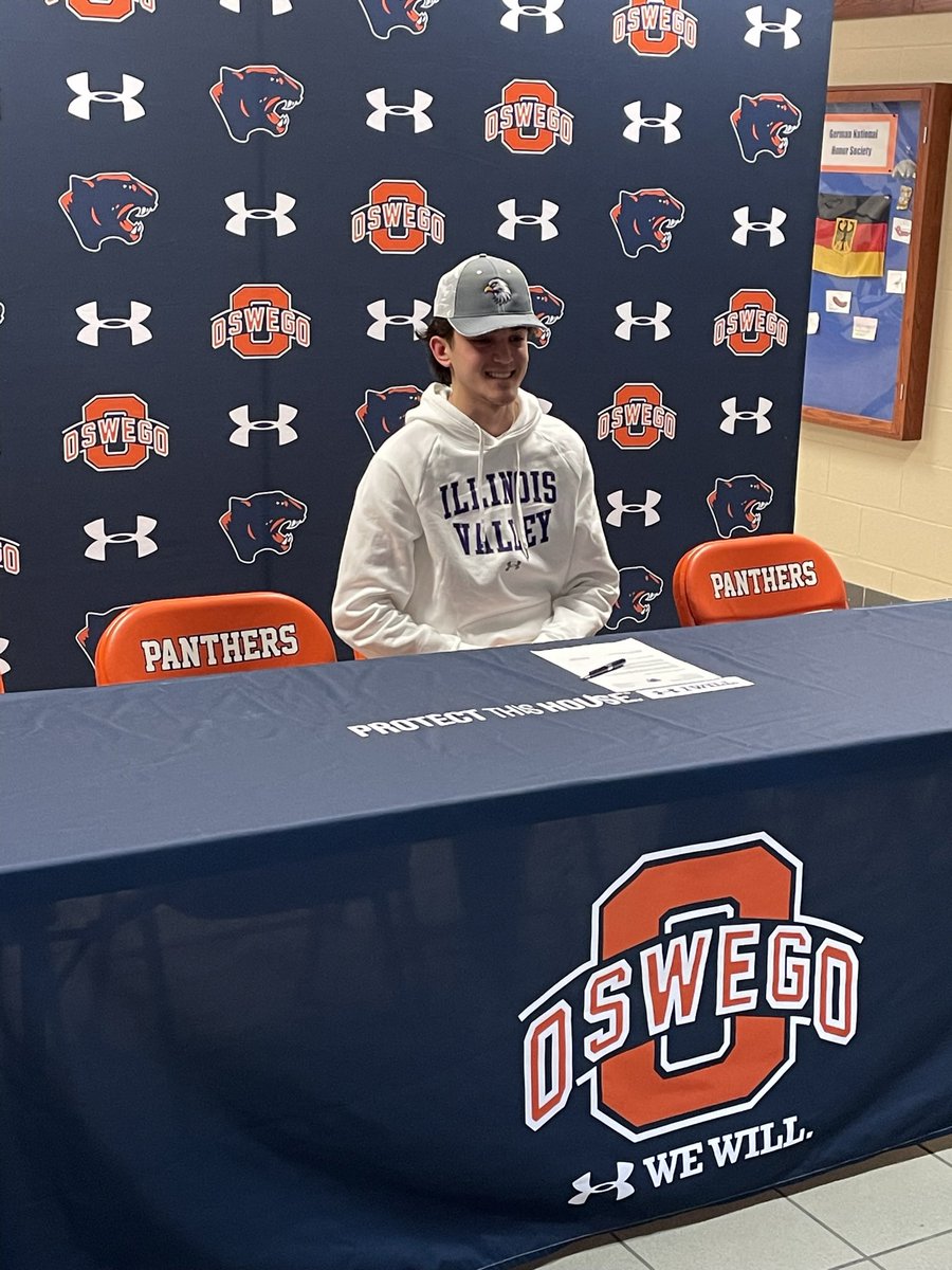 Congrats to Wade Menard on his sign, well deserved!!