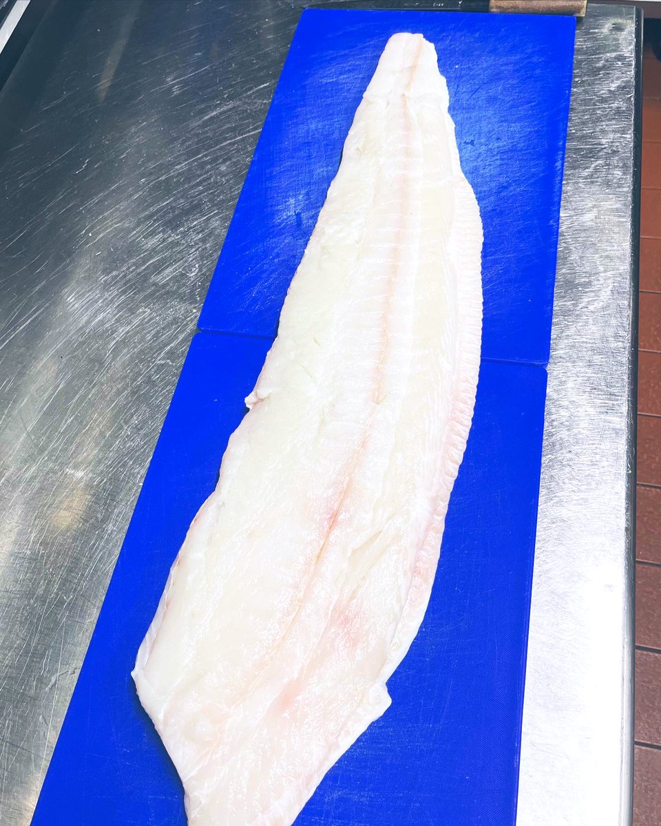 Halibut a that 😘 <a href="/No3Collon/">No. 3 Wine Bar & Restaurant</a> <a href="/IrishFoodGuide/">Irish Food Guide - Zack</a> <a href="/YesChef_IRL/">YesChef Ireland</a> <a href="/BoyneValleyFlav/">Boyne Valley Flavours</a> <a href="/irish_writing/">The Irish Food Writing Awards🇺🇦🇵🇸</a>