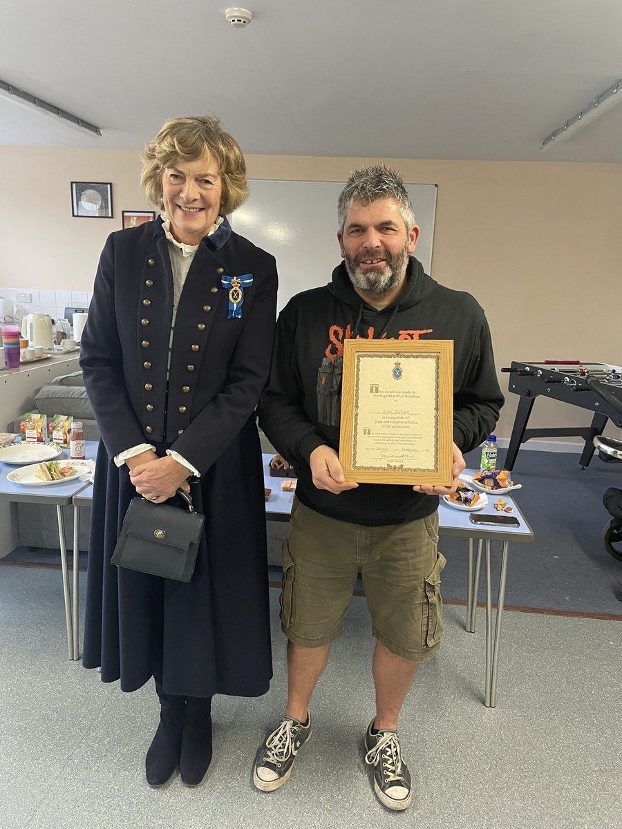 It was lovely to surprise Alan Butler with a HS award for his initiative to start Runovember in Swindon. Raising funds and supplying food donations to support @swindonharbour @swindonfoodcollective <a href="/WiltsLieutenant/">Wiltshire Lieutenancy</a>.