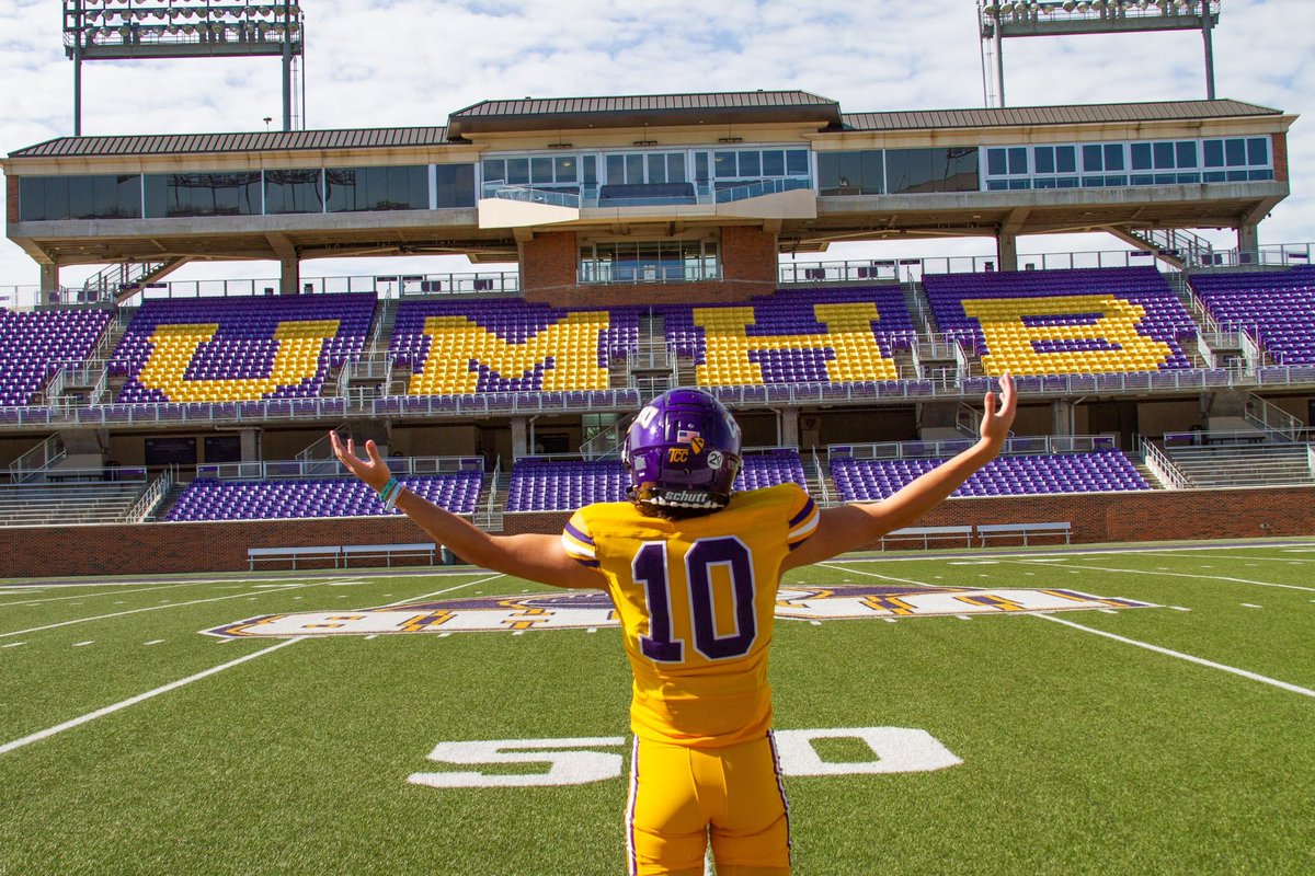 Finally Home 💜💛

#committed #gocru 

@CruFootball @NolanCatholicFB