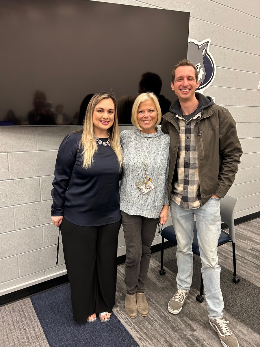 MrsGrafTechEdu's tweet image. WC alumni Allyzandrea Delmendo talked to PACK students today about what it takes to open your own business and how your path to your future success isn’t always the one you imagined!  #wclearns