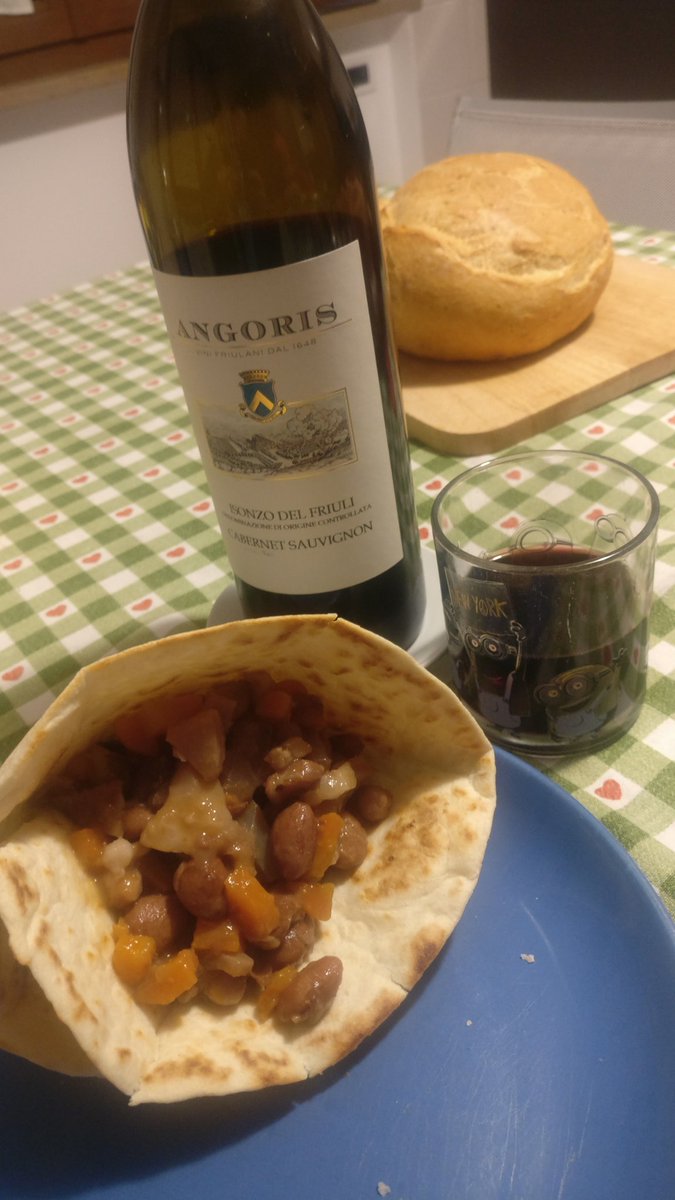 galloforcello2's tweet photo. Fagioli con le cotiche (maiali di montagna di @PigsofCornella ) https://t.co/Nc2nffihm5