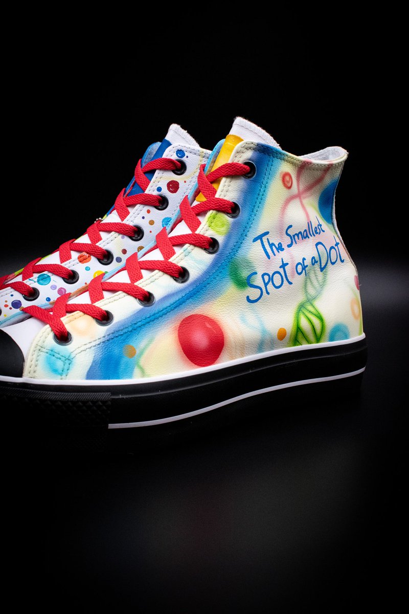 artbyartllc's tweet image. My good buddy @MTylerTSYLI has a new book out today and we had to cook up some kicks to match! Congrats on the new book! 
.
Laces: @litlaces 
.
#customshoes #angelusdirect #liquidkicksofficial #childrensbooks