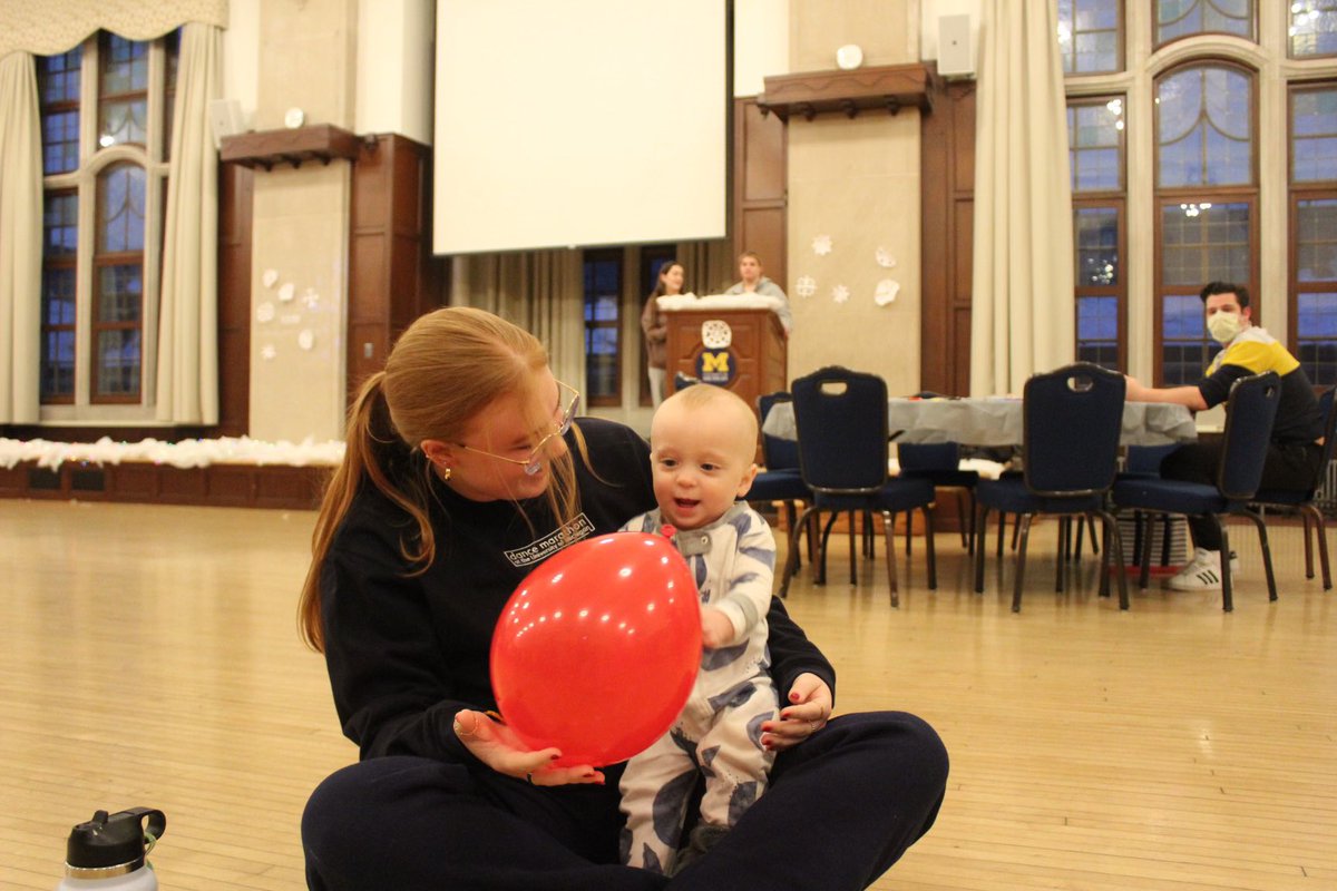 Dance Marathon at the University of Michigan tweet media
